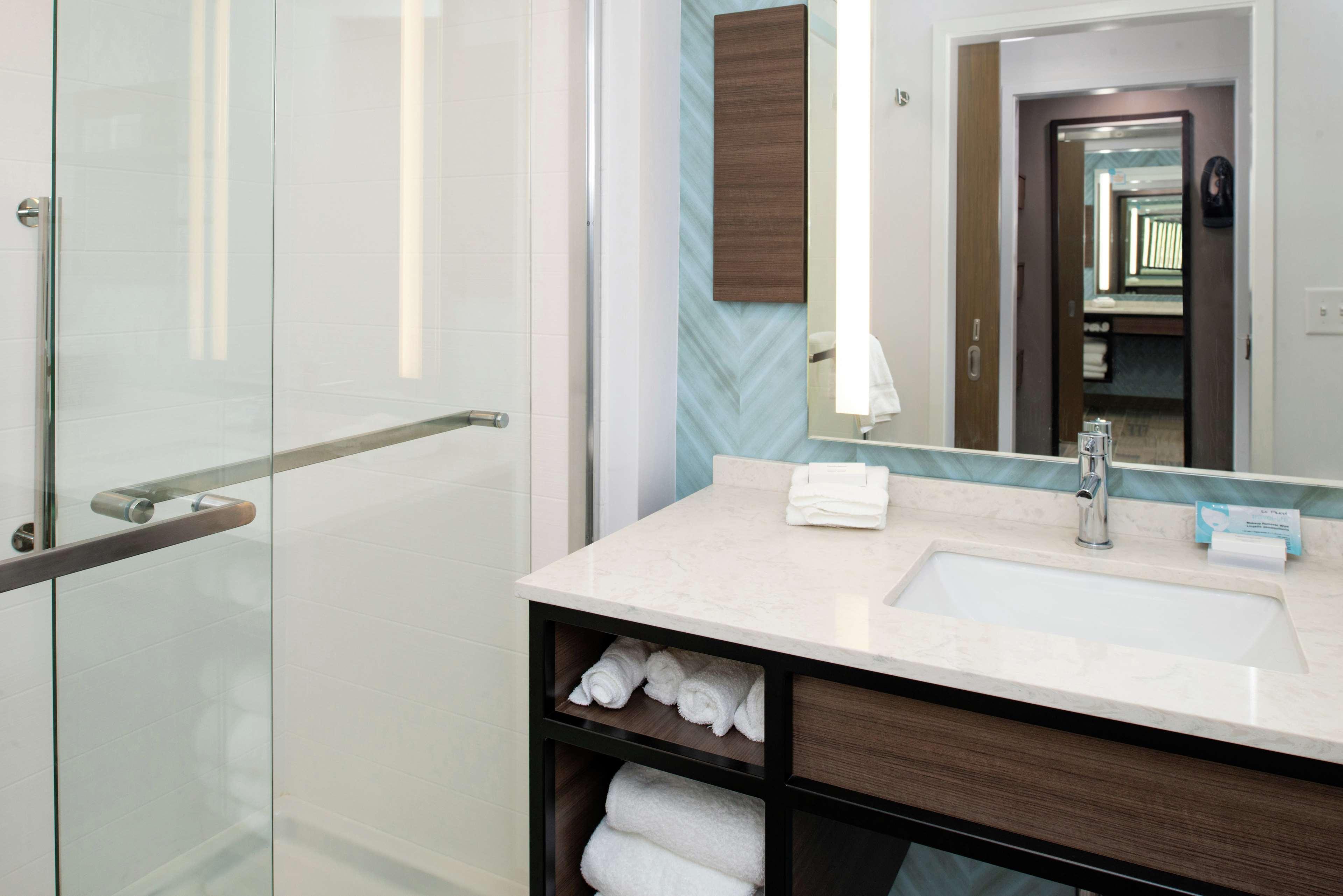 Hilton Garden Inn Gallatin Kültér fotó
